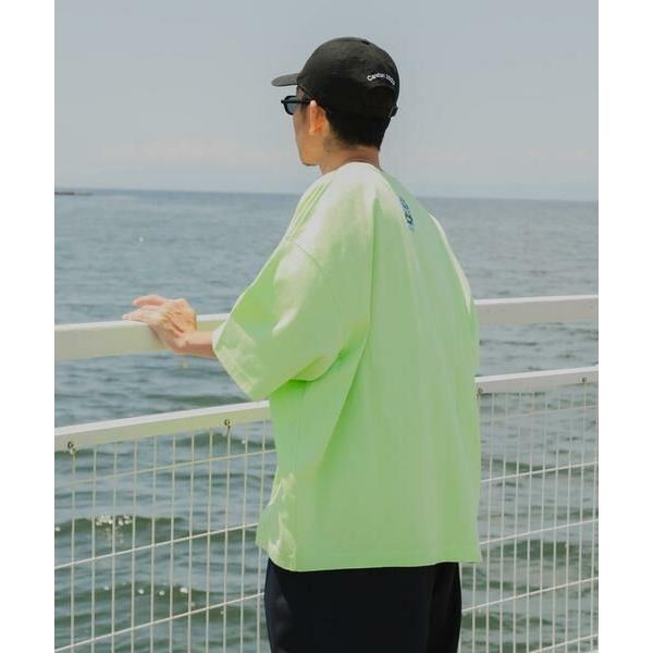 URBAN RESEARCH（アーバンリサーチ） Wide Dad GRAPHIC T-SHIRTS WITH