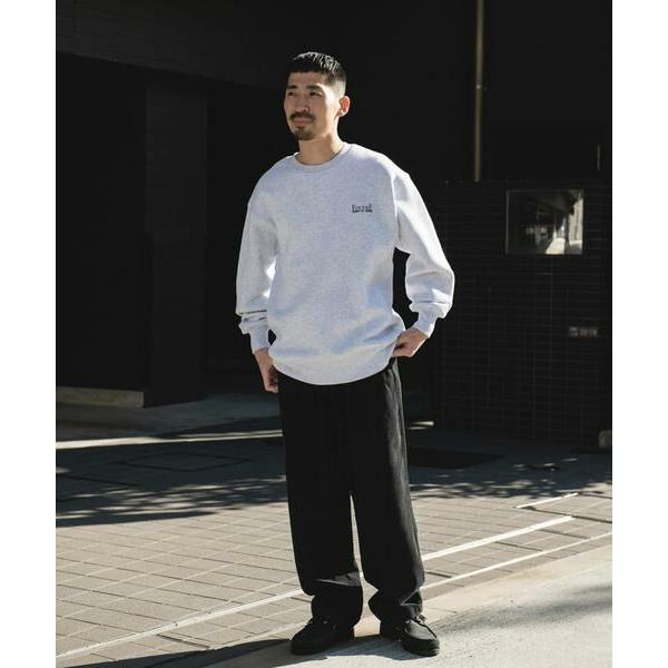 エンブロイダリースウェット　KBF URBAN RESEARCHアーバンリサーチ KBF - エンブロイダリースウェット KBF URBAN RESEARCHアーバン