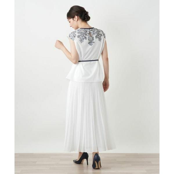 Leilian / レリアン 刺繍フレンチスリーブブラウスの画像