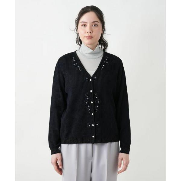 Leilian PLUS HOUSE / レリアンプラスハウス フラワー刺繍Vネックカーディガン【CORSINI & PROTI】の画像