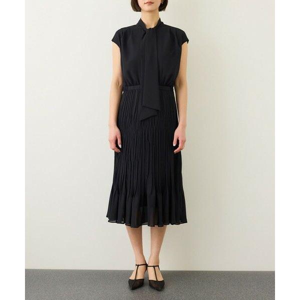 ROPE' / ロペ ジョーゼットフレンチスリーブプリーツワンピース/26SSの画像