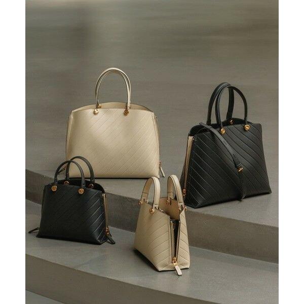 ROPE'（ロペ） 【E'POR】【数量限定】Y BAG Medium Emboss