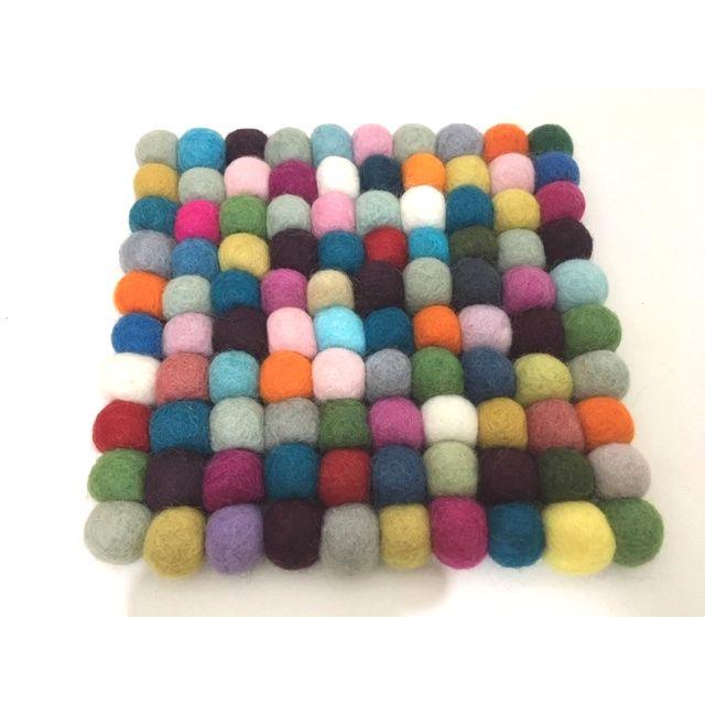 最安値挑戦中★スクエアカラフルポコポコフエルト鍋敷き18×18cm 四角 なべ敷き カラフルポップフェルトボール北欧テイストの可愛いナベ敷き |  | 01