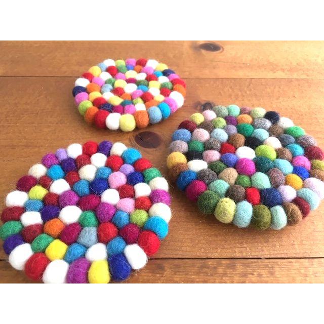 最安値挑戦中☆カラフルポコポコフェルトコースター ポップでオシャレ
