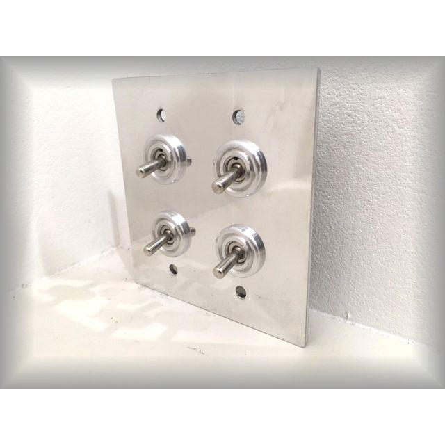 最安値挑戦中★4口トグルスイッチカバー◎プレート レトロオシャレな壁スイッチ♪シルバーアルミ アンティークシャビー | 