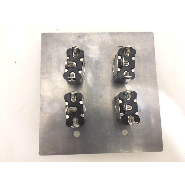 最安値挑戦中★4口トグルスイッチカバー◎プレート レトロオシャレな壁スイッチ♪シルバーアルミ アンティークシャビー |  | 01