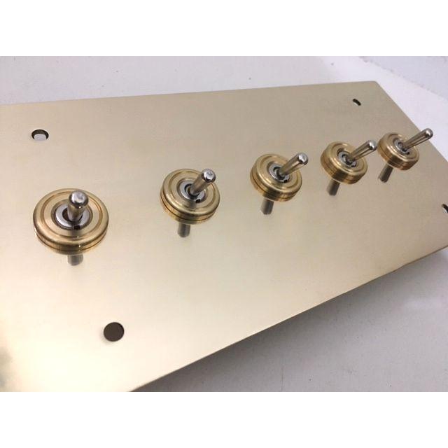 最安値挑戦中★5口トグルスイッチカバー◎プレート5連　真鍮　レトロオシャレな壁スイッチ♪　アンティークシャビー　アメリカン |  | 01