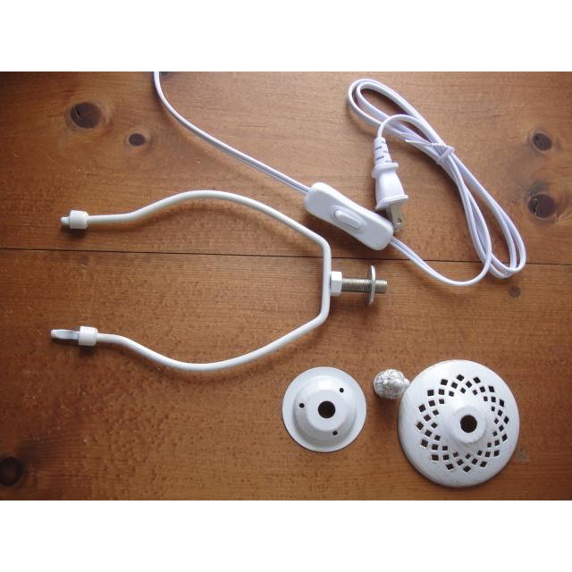 最安値挑戦中★ステンドグラス専用ランプベース　H50cm　アンティークホワイト　フロアスタンドタイプ　テーブルランプ　シェード用フレーム |  | 02