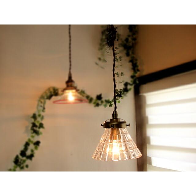 最安値挑戦中★アンティーク調ガラスペンダントランプ▲60　１灯灯具真鍮カラーレトロE17電球プチペンダントライト吊り下げ照明【RCP】 |  | 02