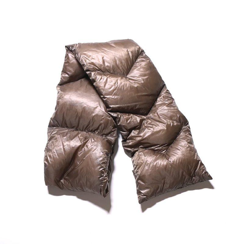 NANGA ナンガ PORTABLE LIGHT DOWN MUFFLER ポータブルライトダウンマフラー (ユニセックス) タウンシーン アウトドアシーン 冬キャンプ 超軽量コンパクト | NANGA | 01