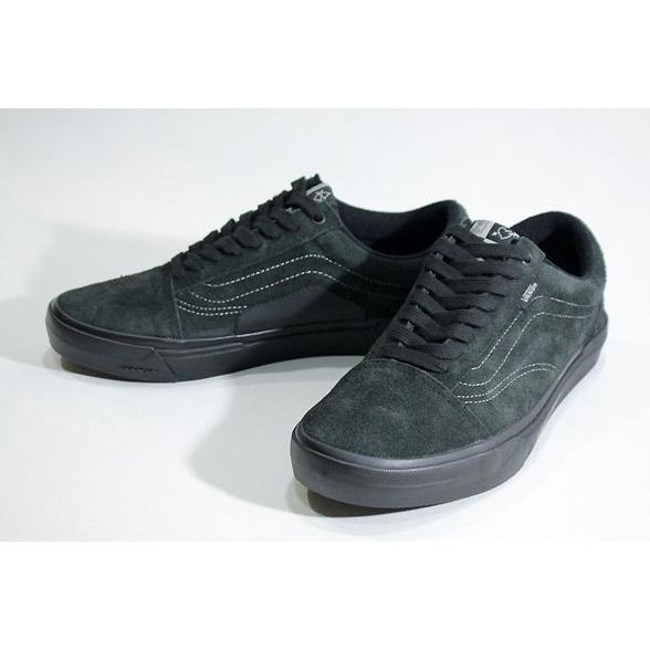 black leather vans size 5.5