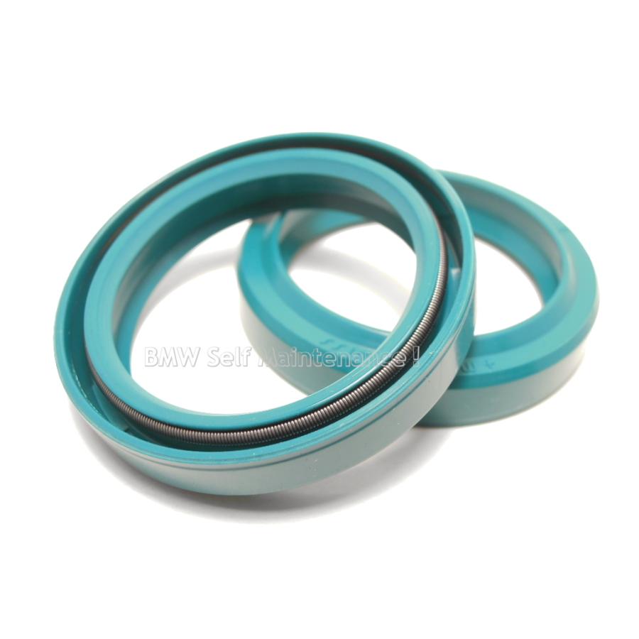 フロントフォーク オイルシール 純正指定品 BMW R100RS R100RT R100CS R100S R90/6 R90S R80 R75 R65 R60 31421230001 31421232655 |  | 01