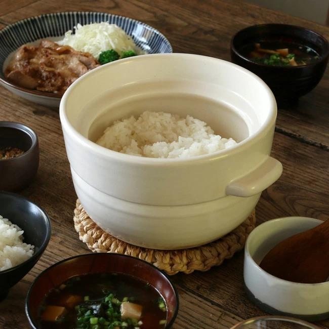 かもしか道具店 ごはんの鍋 2合 白 黒 耐熱陶器 3合 土鍋 ご飯 炊飯鍋