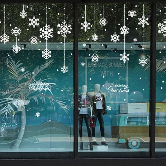 ウォールクリスマス 雪 装飾 結晶 白 ホワイト 英語 英字 英文 メリークリスマス 貼ってはがせる 雪の結晶 オーナメント 北欧 Wch 226 セナスタイル 通販 Yahoo ショッピング