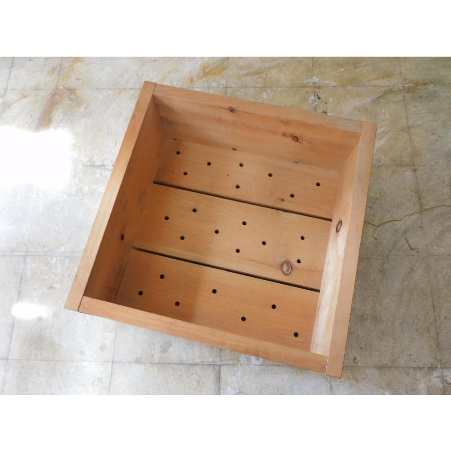 ふるい木の箱 HK-a-04905 /古道具 マス目棚 食器棚 飾り棚 