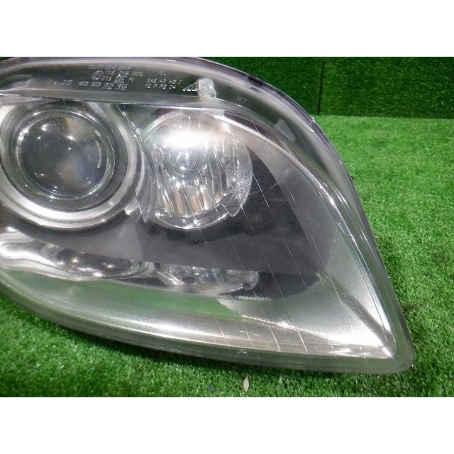 ☆6254 アウディ A4 ヘッドランプ右 : sendai510kai ヤフーSHOP
