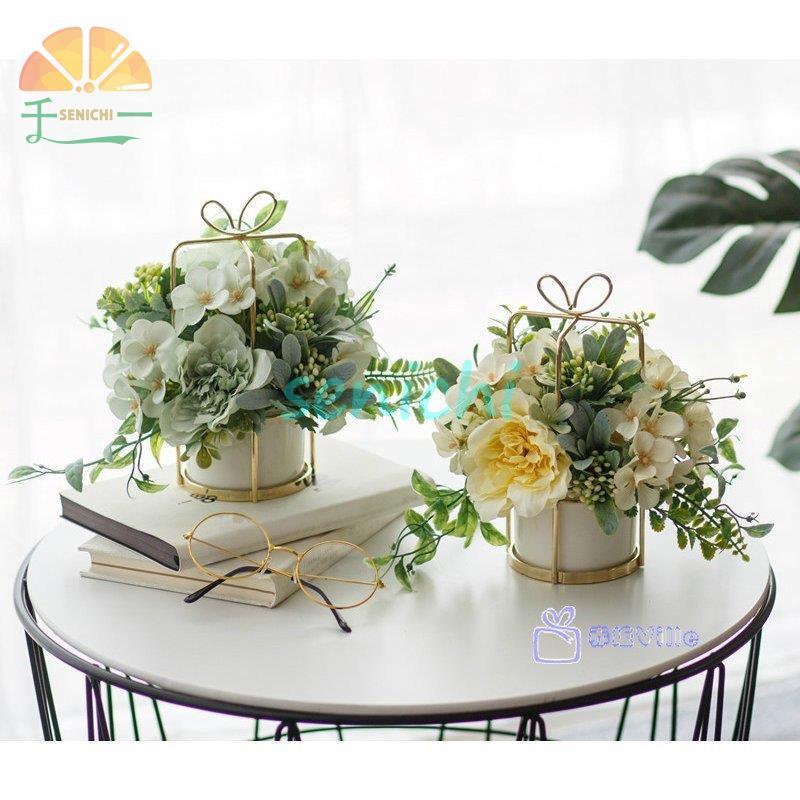 造花と花瓶 senichi_dora0222-hana85