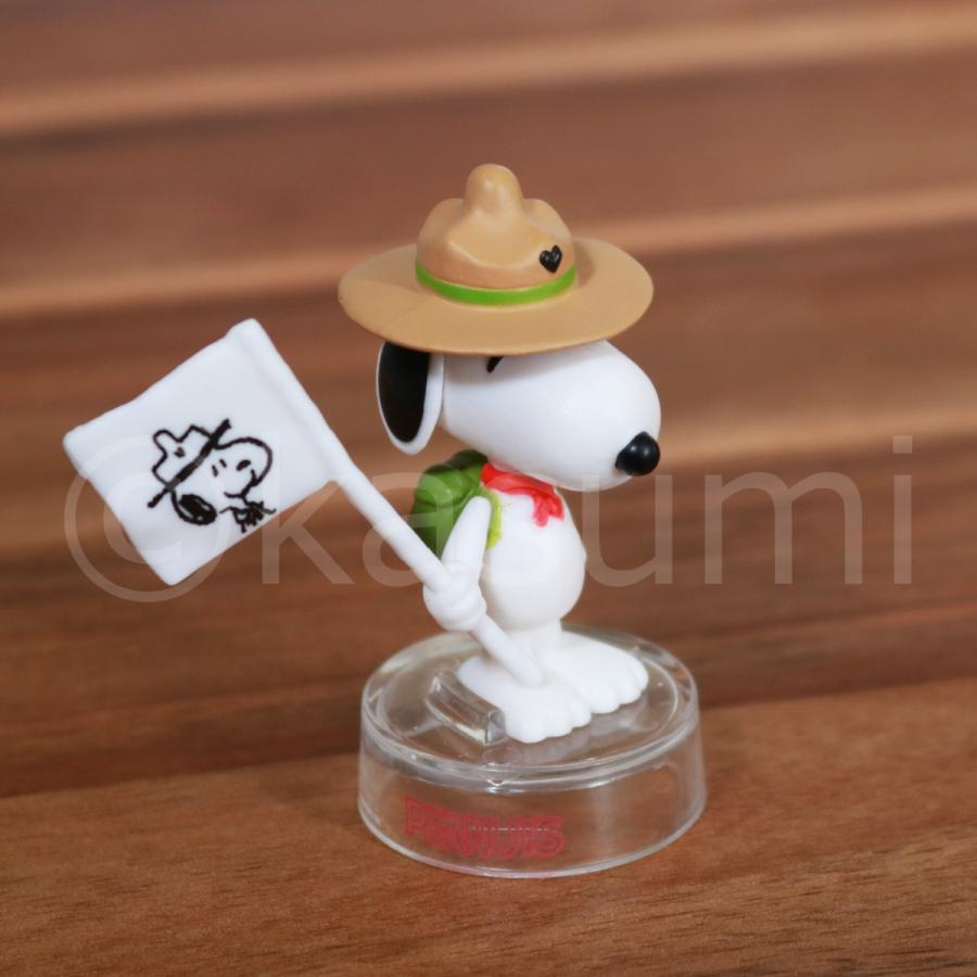 タカラトミーアーツ ガチャ PEANUTS SNOOPY スヌーピー フィギュア