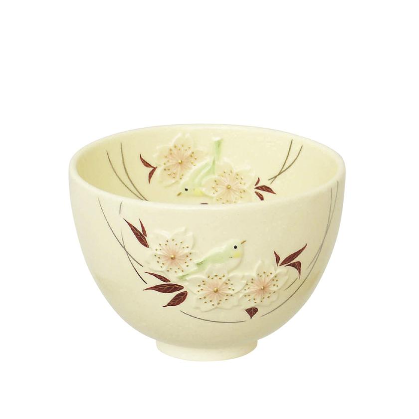 茶器/茶道具 抹茶茶碗】 浮彫 山桜にメジロ 今岡三四郎作 しろい 茶器/茶道具 抹茶茶碗】 浮彫 山桜にメジロ 今岡三四郎作 しろい