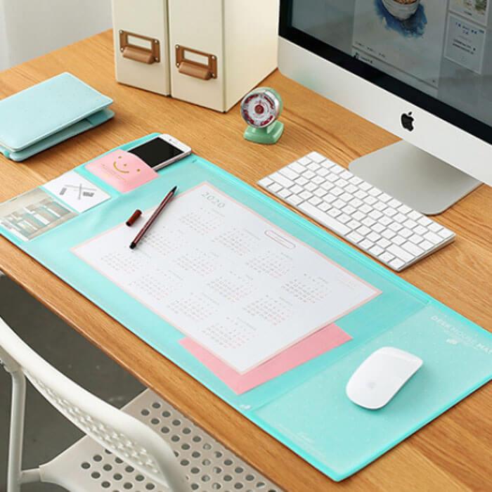 デスクマット 机マット 多機能 6色 デスク マット カレンダー付 クリア パソコンデスク 無地 事務用品 文房具 シンプル おしゃれ 70.