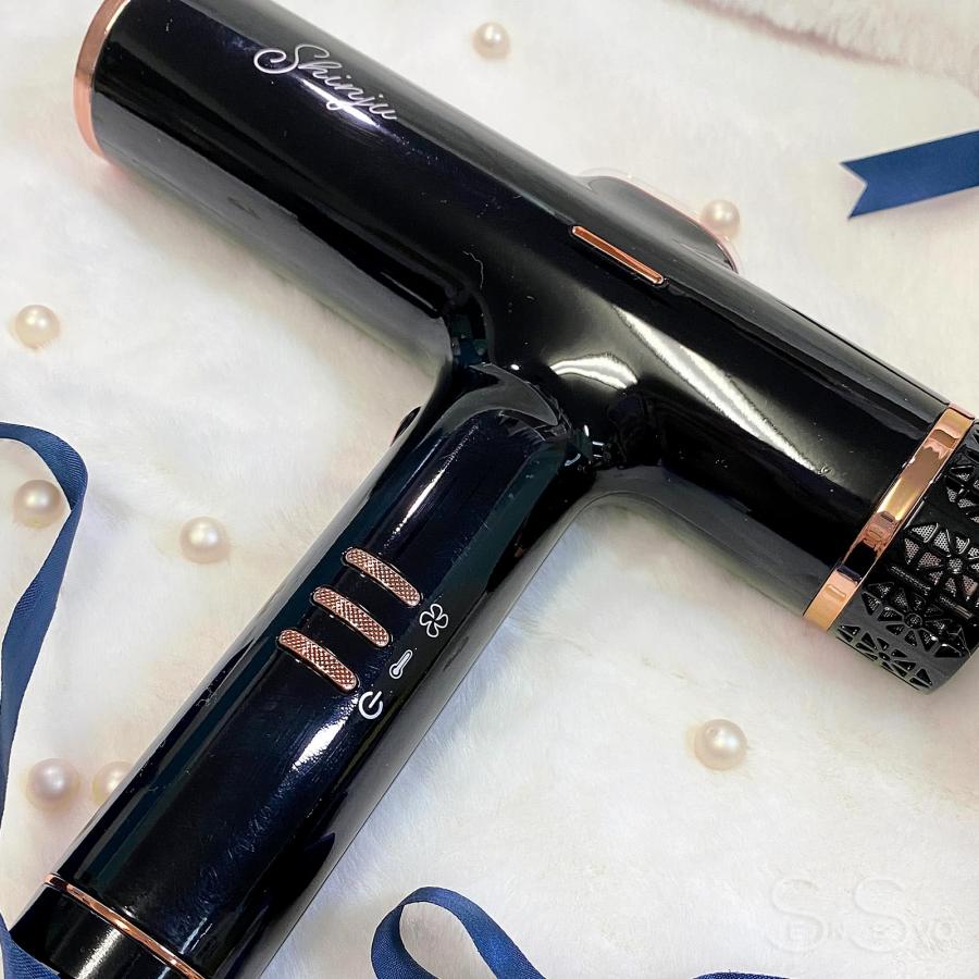 Shinju シンジュ プロ仕様ヘアドライヤー 黒蝶 1200W 軽量310g Shinju シンジュ プロ仕様ヘアドライヤー 黒蝶 1200W 軽量310g