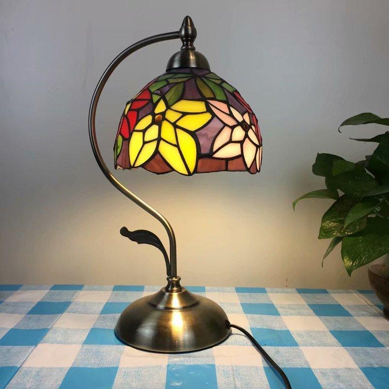 大人気の ガラス工芸 子供 豪華 おしゃれ 綺麗 ベッドサイド デスクライト 飾り 卓上ランプ 北欧 読書灯 テーブルランプ 卓上照明 ステンドグラス レトロ アンティーク テーブルライト 予約販売 5 14営業日後発送 承知しました Demolition Training