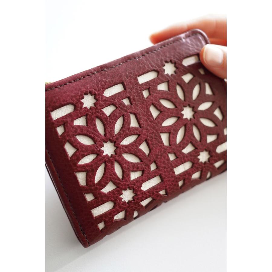 genten ゲンテン cut work カットワーク 小銭入れ付き二つ折り財布 