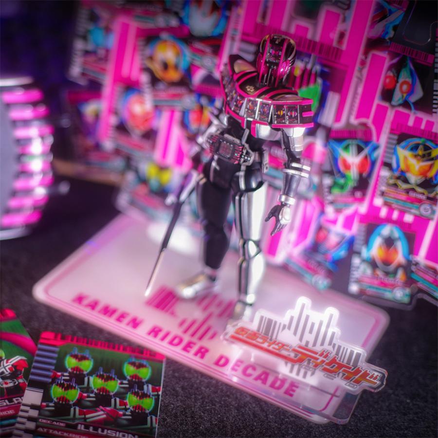 仮面ライダーディケイド ディケイド 変身の背景 アクリルスタンド 撮影用 かっこいい Ly 五次元ポケット 通販 Yahoo ショッピング
