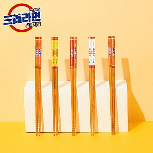韓国雑貨 三養ラーメン レトロロゴ入り ラーメンが食べたくなるお箸 ５膳セット 可愛い かわいい 韓国 お土産 独特の素材