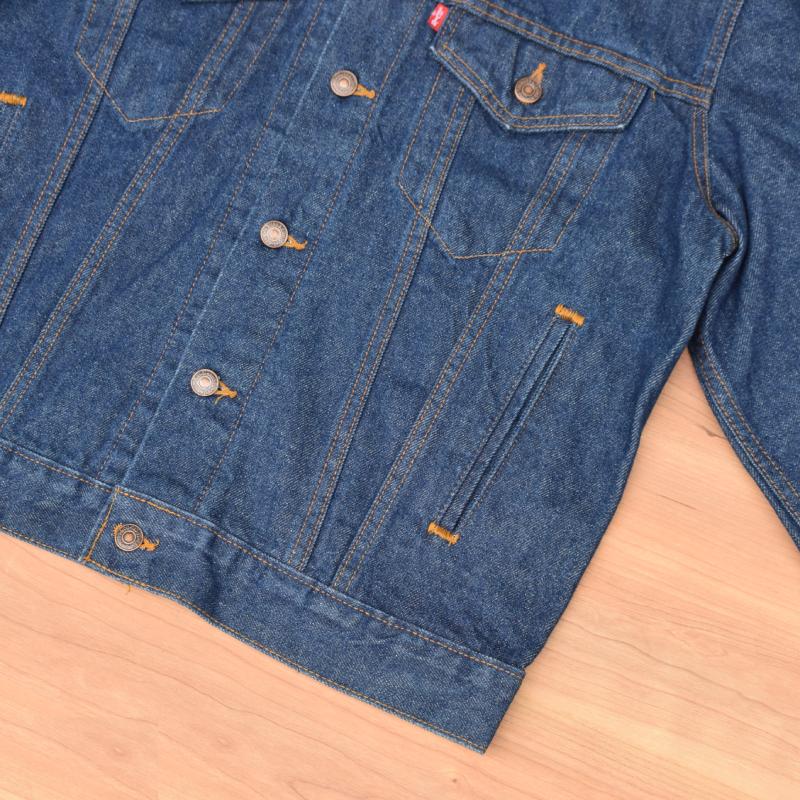 Levi's Levi's