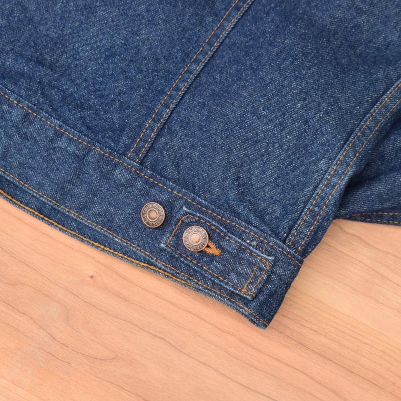 Levi's Levi's