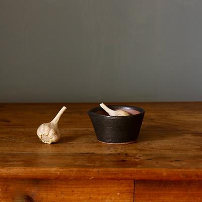 すり鉢 櫛目のないすり鉢 S おしゃれ 溝なし すりばち 小 小さめ 小型