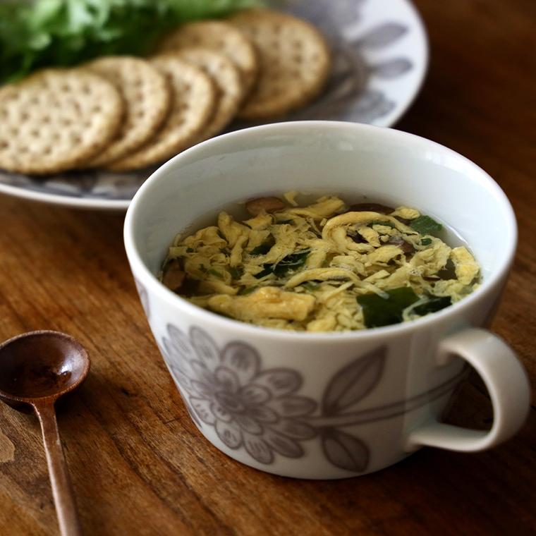 マグカップ デイジー おしゃれ ブランド 保温 大きい 女性 レンジ