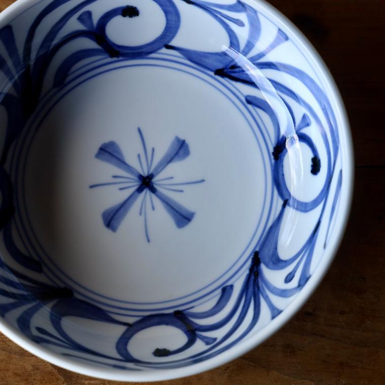 お皿 砥部焼 梅山窯 7寸平鉢 内外唐草 おしゃれ 器 和食器 砥部焼皿7寸