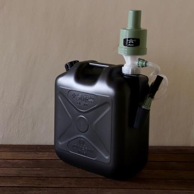 灯油タンク The Genie Tank (ジィニータンク) 18L 1個 灯油ポンプ