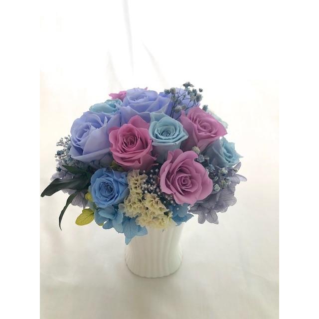 100 の保証 プリザーブドフラワーアレンジ ブルーとパープルローズの美しく静かなエレガンス St Raraa 世都華プリザーブドフラワーギフト 通販 Yahoo ショッピング 最新情報 Miamiconservatoryofmusic Com