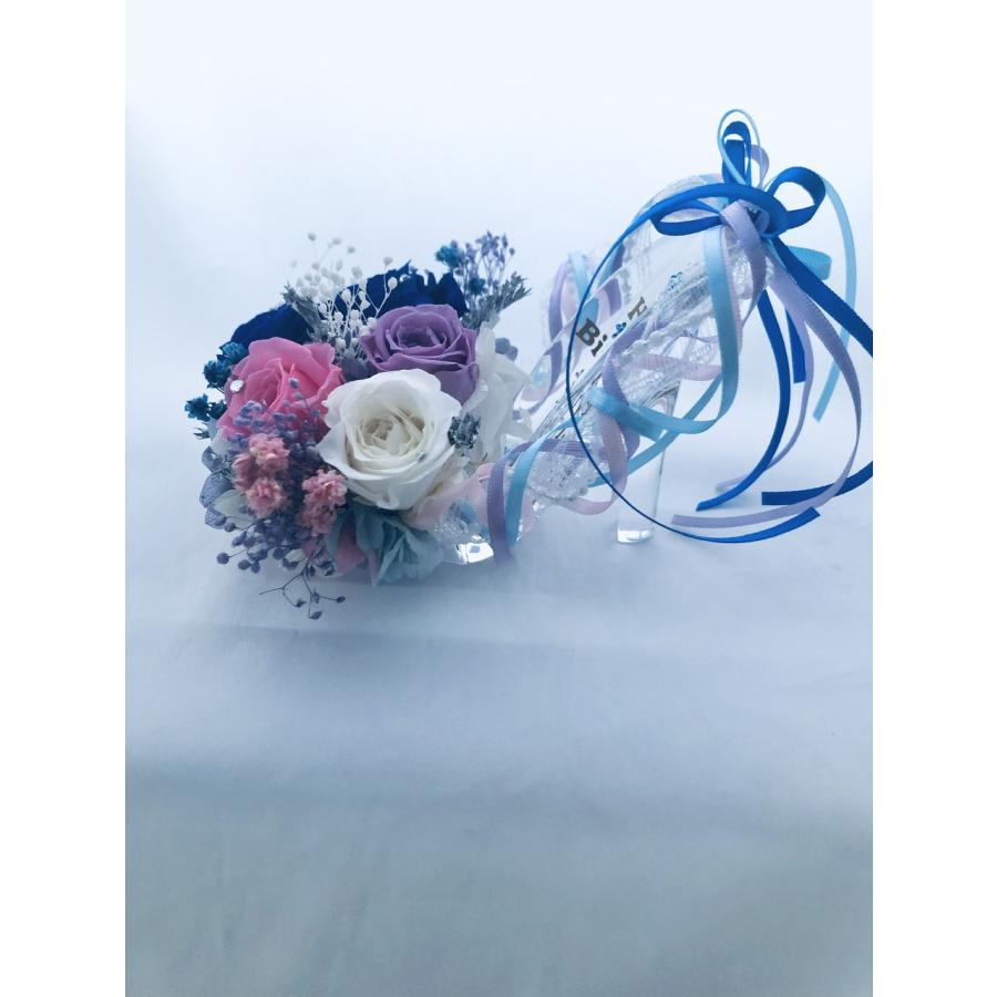 【プリザーブドフラワー／ガラスの靴ミニシリーズ】青い薔薇とミニ薔薇5輪の魔法の靴 |  | 05