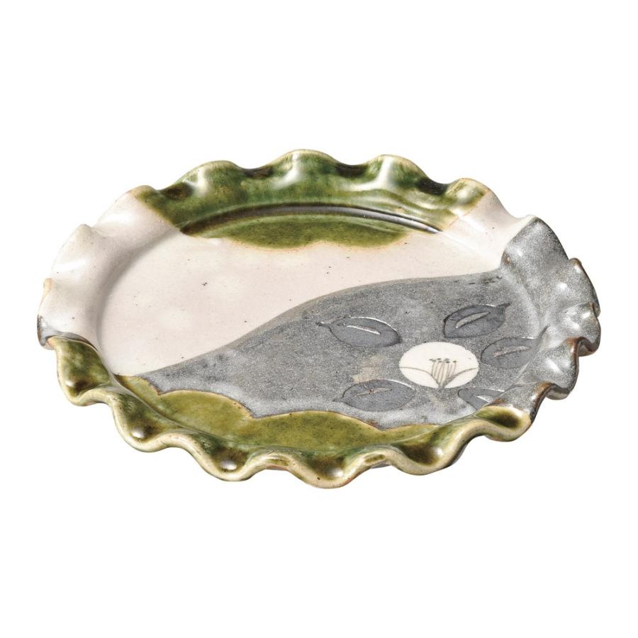 和食器 中皿 / 織部椿 輪花70皿 寸法:20 x 2.3cm