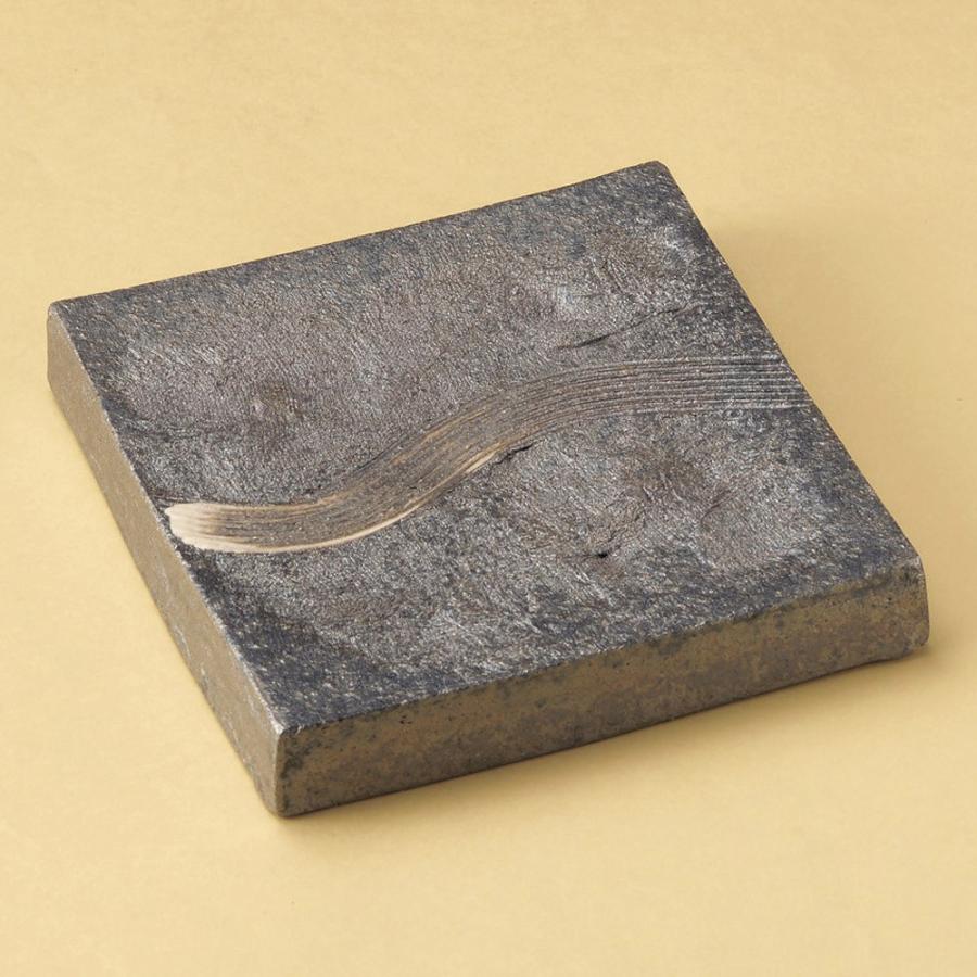 正角皿 黒窯変クシ目6.8角皿（両面使用可） [ 20.5 x 20.5 x 3cm ] 料亭 旅館 和食器 飲食店 業務用