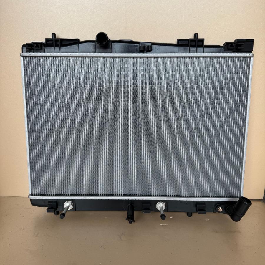 ２点セット 新品ラジエーター コンデンサージャパンタクシー NTP10 JPN TAXY 即納 ラジエター 16400-21360 884A0-15010 |  | 01