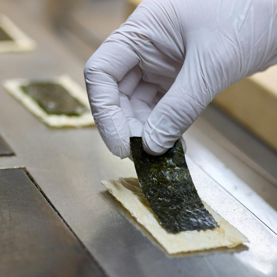 パリッと薄焼き　岡山海苔せんべい |  | 06