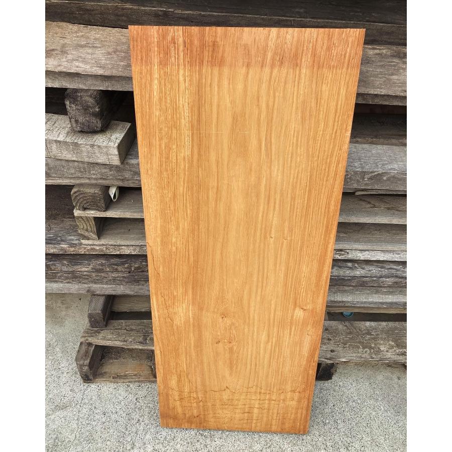 カリン板 880mm x 350mm x 45mm |  | 01