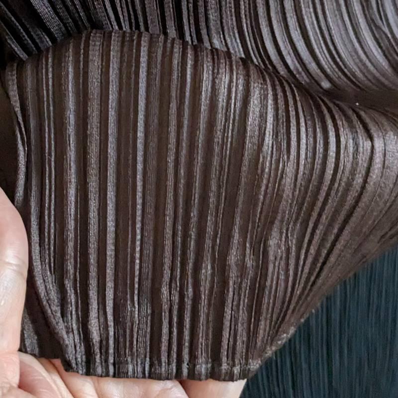 ISSEY MIYAKE イッセイミヤケ◇PLEATS PLEASE◇茶色 ブラウン 