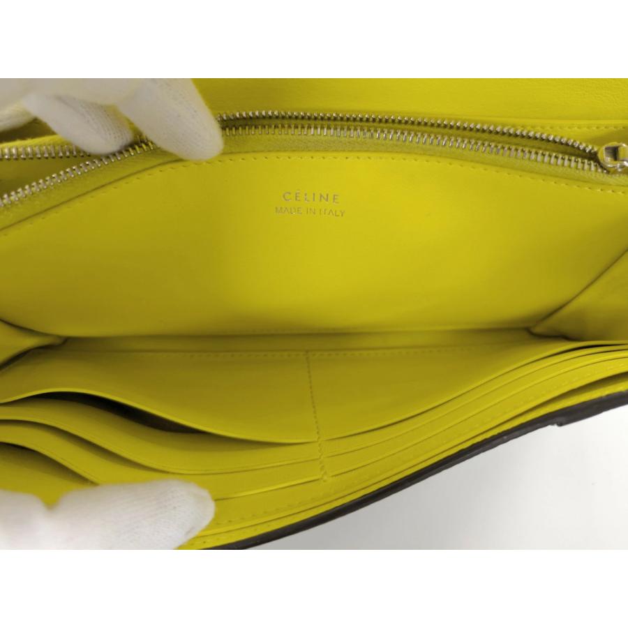 CELINE（セリーヌ） ラージフラップ マルチファンクション 二つ折り長