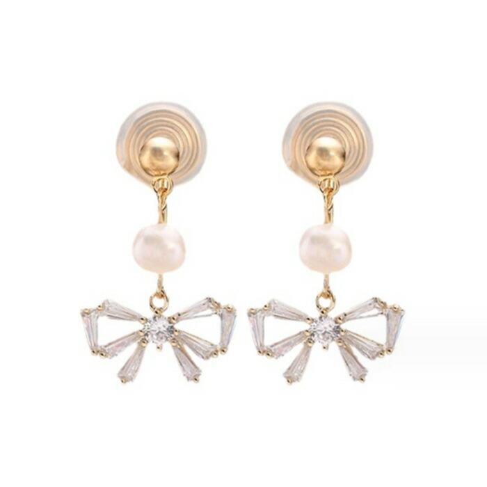 クリップイヤリング パール バレンタイン 結婚式 誕生日 リボン 上品 ジルコン アクセサリー 華奢 シンプル フェミニン ノンホールピアス |  | 07