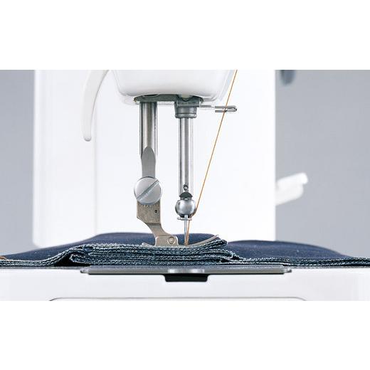 JUKI TL-30DX WHITE 本体　職業用　本縫い JUKI TL-30DX WHITE 本体 職業用 本縫い JUKI TL-30DX WHITE 本体+ 糸