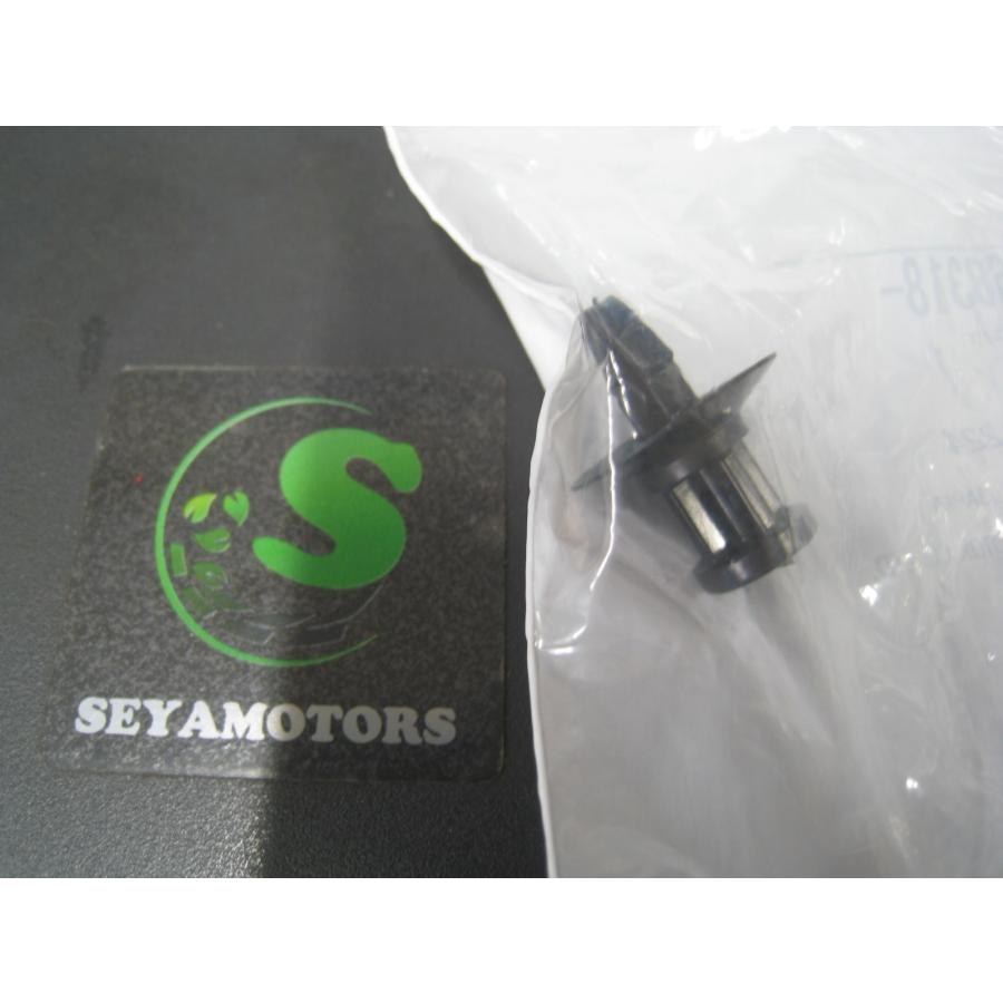 ハイゼット ハイゼットトラック S200＿210系前期 バッテリーカバー