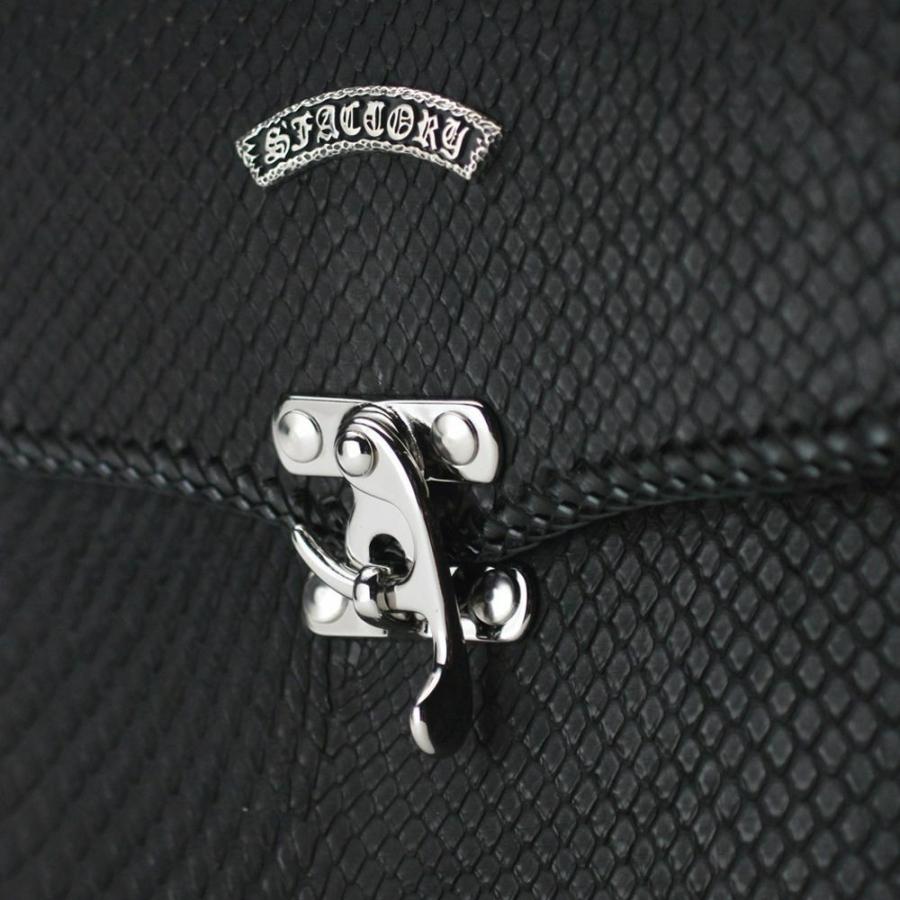 S'FACTORY バッグ 縁編みセカンドバッグ ブラックパイソン（ヘビ革）の画像