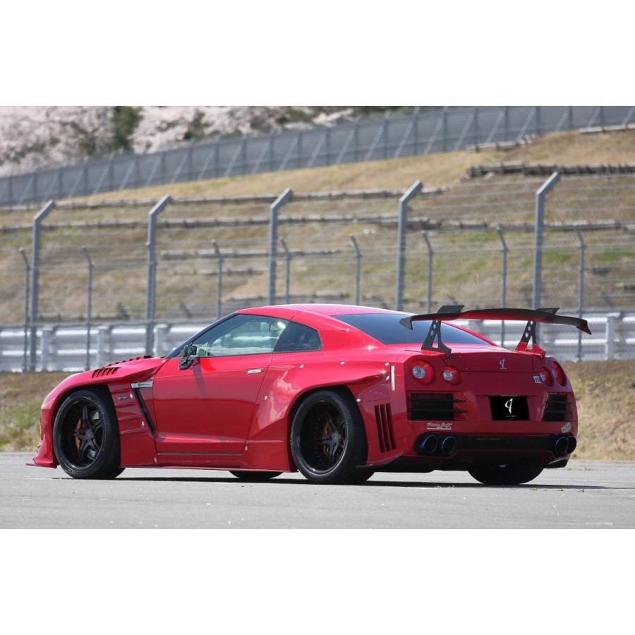 GT-R R35【スワンネック カーボン製リアウイング（High）W=1830 D=240