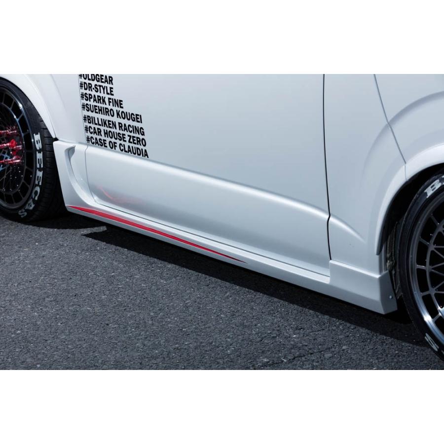 BEECAS/ビーキャス【（F200GT）サイドステップ】200系ハイエース 4型